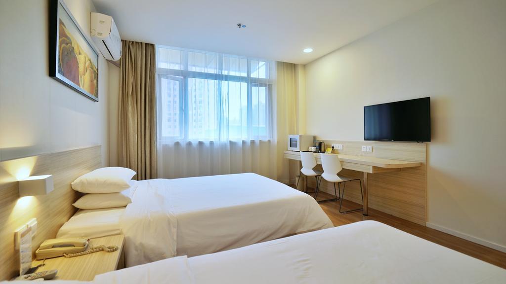 Hanting Hotel Shanghai Xujiahui Extérieur photo